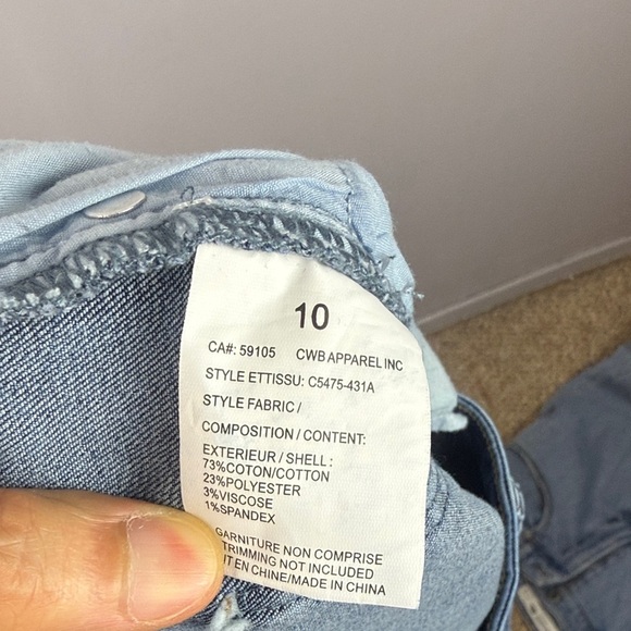 CHARLIE B Denim Flare Jeans with Gold Embroidery - Picture 14 of 15